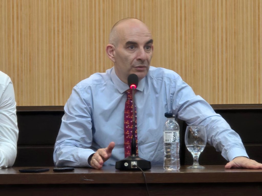 Петър Волгин пред симпатизанти в Плевен: Основният проблем на ЕС е, че няма&nbsp;лидери